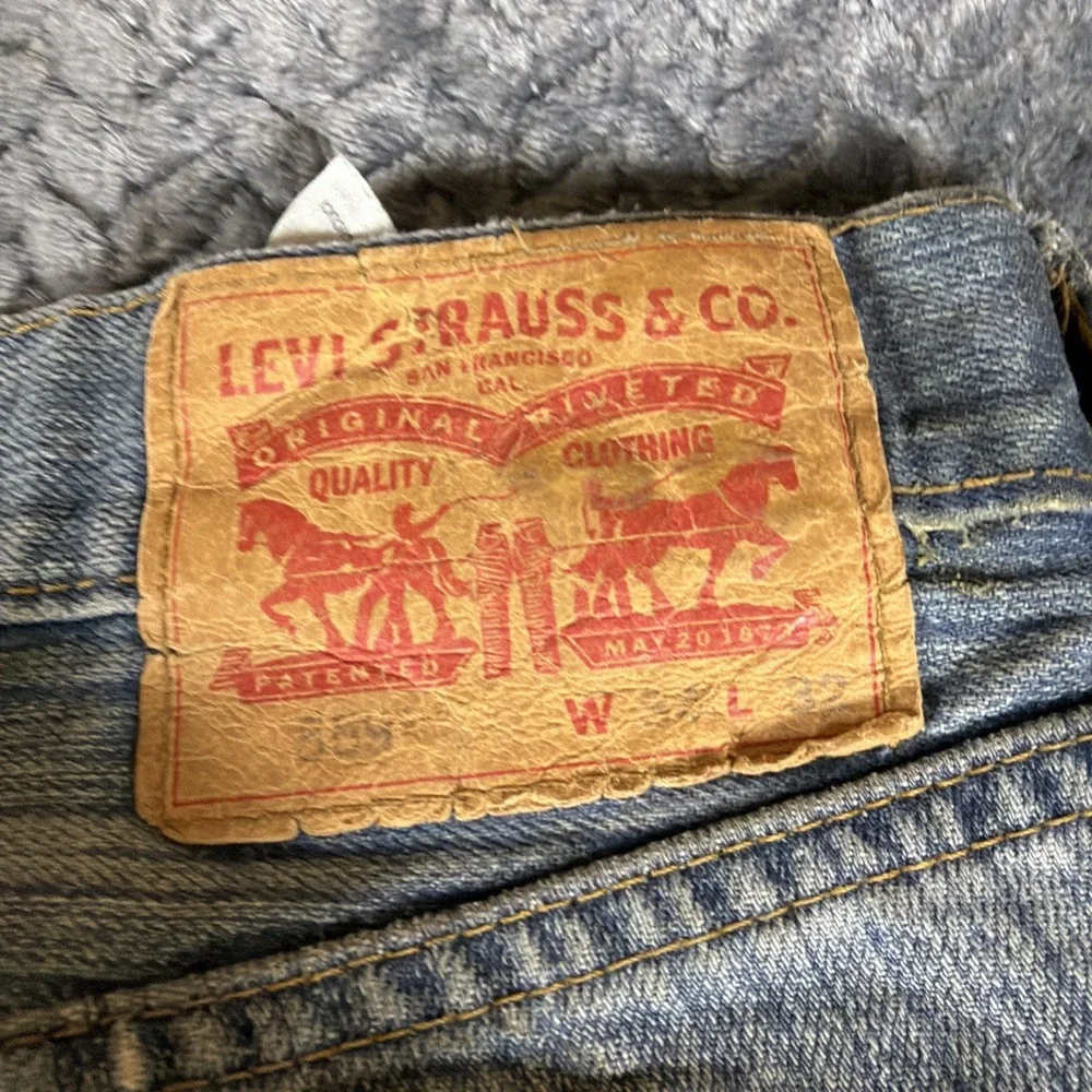 Levis 559 Jeans Mens 34x32 Blue Denim Cotton Faded Faded Straight Workwear Adult